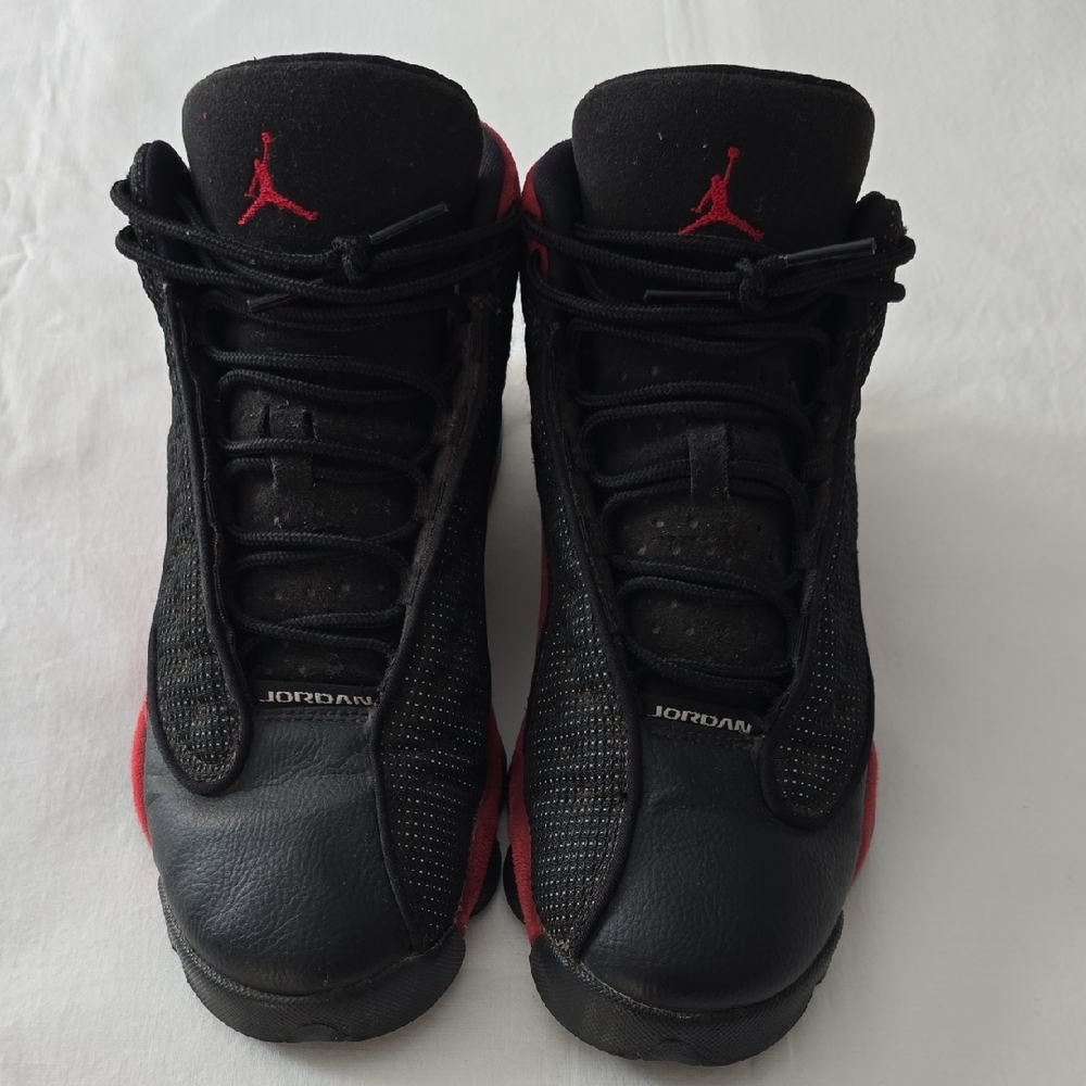 Jordan Men's Black and Red Athletic Sneakers - Picture 2 of 8
